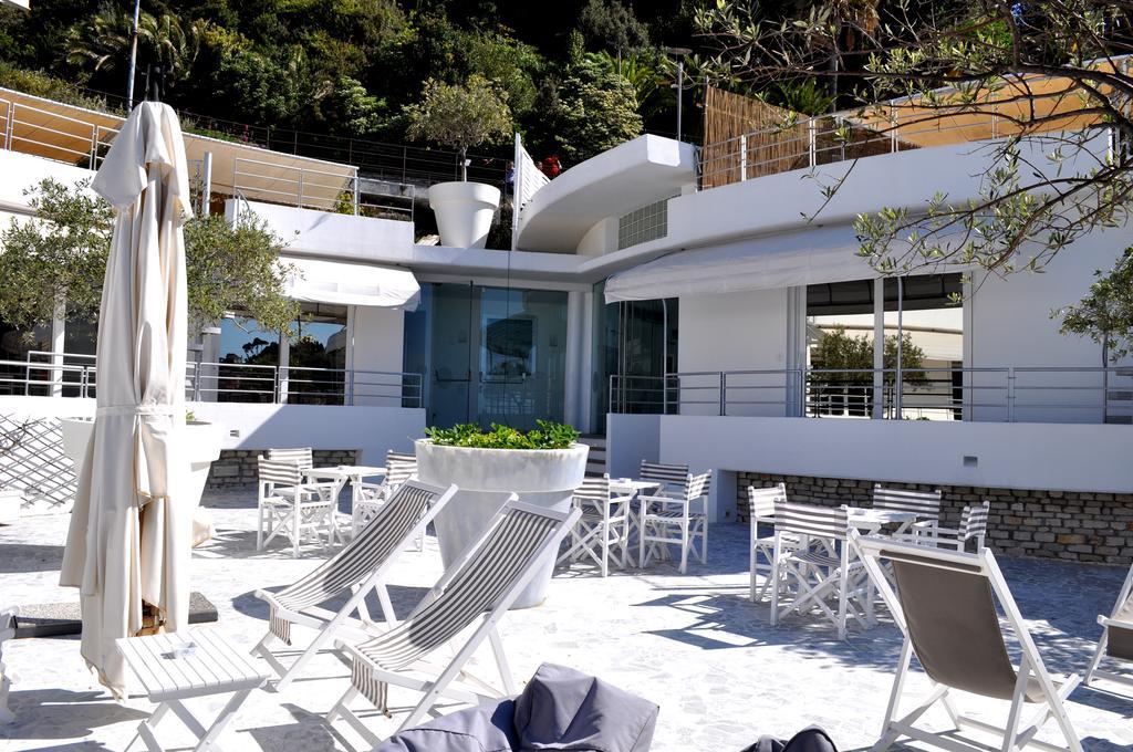 Piccolo Hotel Del Lido Леричи Экстерьер фото